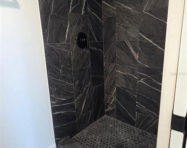 2618 Cove Cay Drive - Photo Thumbnail 19