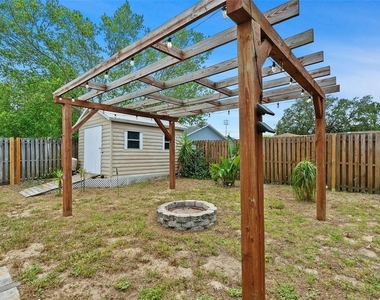 11366 Riddle Drive - Photo Thumbnail 41