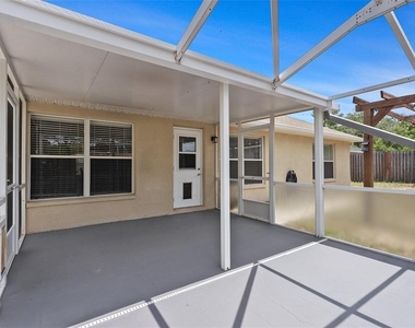 11366 Riddle Drive - Photo Thumbnail 39
