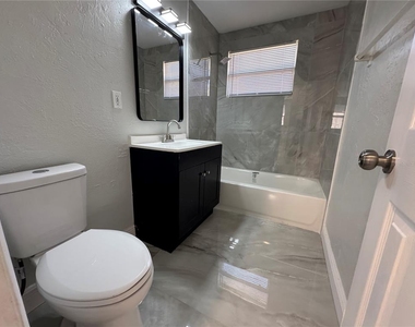 1825 134th Avenue - Photo Thumbnail 8