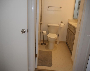 6165 Chesham Drive - Photo Thumbnail 30