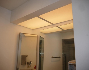6165 Chesham Drive - Photo Thumbnail 29
