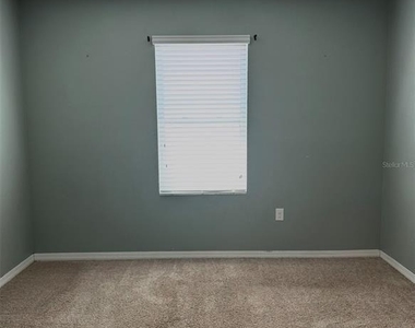 1519 Diamond Loop Drive - Photo Thumbnail 12