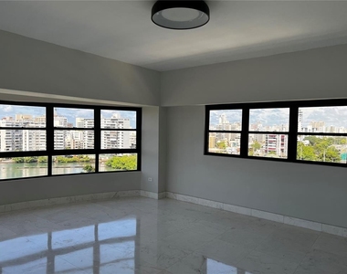 550 Monserrate - Photo Thumbnail 5