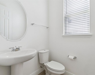 7530 Alpine Butterfly Lane - Photo Thumbnail 21
