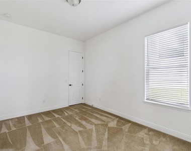 7530 Alpine Butterfly Lane - Photo Thumbnail 25