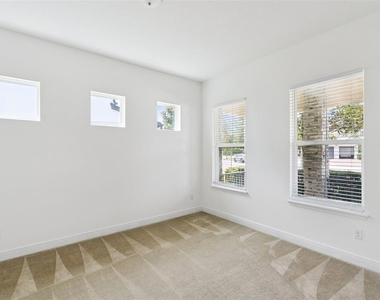 7530 Alpine Butterfly Lane - Photo Thumbnail 8
