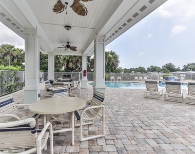 2 Riverwalk Drive - Photo Thumbnail 20