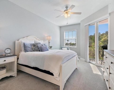 2 Riverwalk Drive - Photo Thumbnail 5