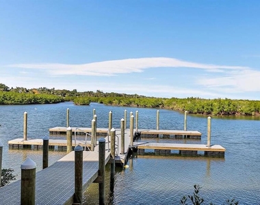 2 Riverwalk Drive - Photo Thumbnail 14