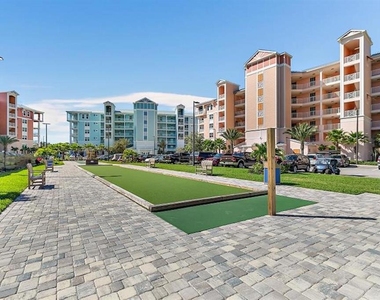 2 Riverwalk Drive - Photo Thumbnail 15