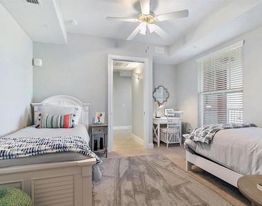 2 Riverwalk Drive - Photo Thumbnail 8