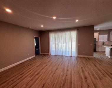 13101 Sw 72nd Terrace Road - Photo Thumbnail 5