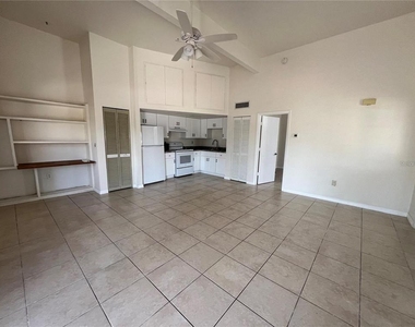 215 Goldstein Street - Photo Thumbnail 1