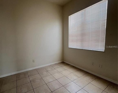 215 Goldstein Street - Photo Thumbnail 5