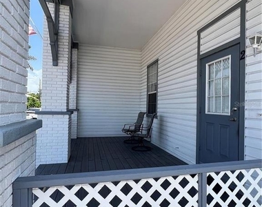 215 Goldstein Street - Photo Thumbnail 8