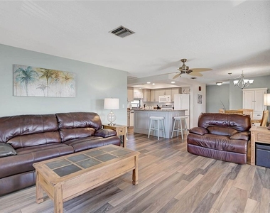1697 Northampton Street - Photo Thumbnail 15
