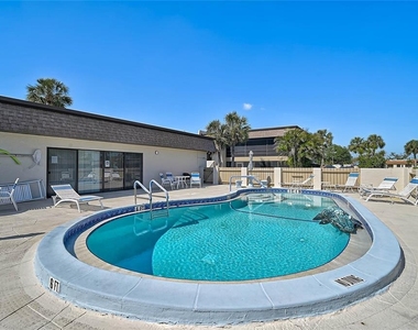 1697 Northampton Street - Photo Thumbnail 33