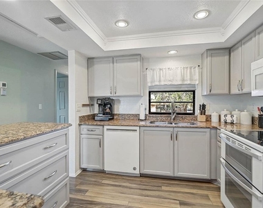 1697 Northampton Street - Photo Thumbnail 10