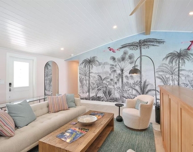 605 Concord Lane - Photo Thumbnail 10