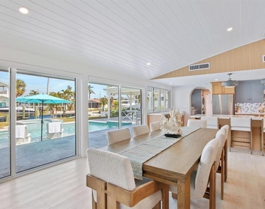605 Concord Lane - Photo Thumbnail 11