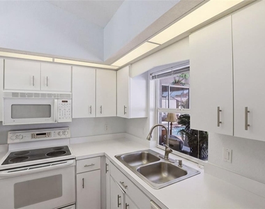 3401 Moravia Avenue - Photo Thumbnail 14