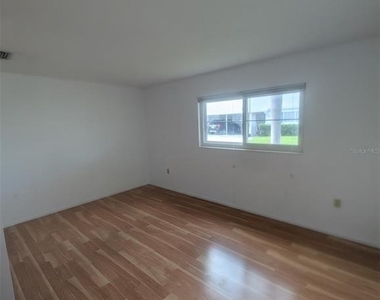 6043 Coral Way - Photo Thumbnail 2