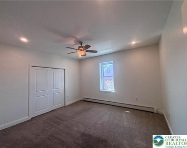 69 E Goepp Street - Photo Thumbnail 4
