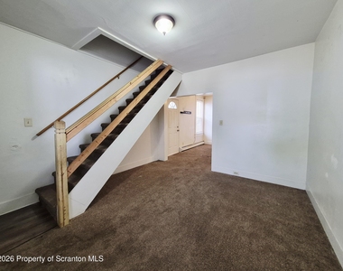 68 Green Place - Photo Thumbnail 7