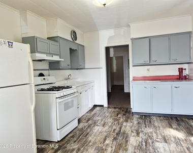 68 Green Place - Photo Thumbnail 1