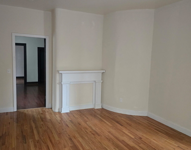 192 Dwight Street - Photo Thumbnail 2