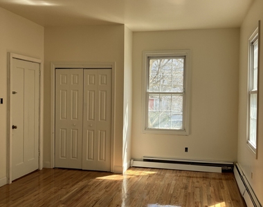 192 Dwight Street - Photo Thumbnail 3