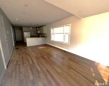 105 Churchill Street - Photo Thumbnail 3