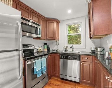 49 Hollow Tree Ridge Road - Photo Thumbnail 8