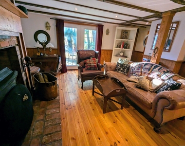 49 Hollow Tree Ridge Road - Photo Thumbnail 13