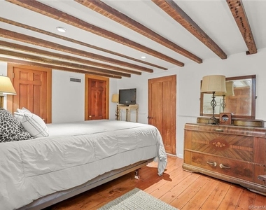 49 Hollow Tree Ridge Road - Photo Thumbnail 16