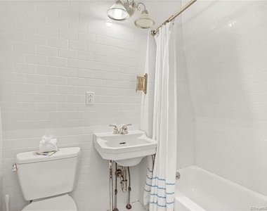49 Hollow Tree Ridge Road - Photo Thumbnail 10
