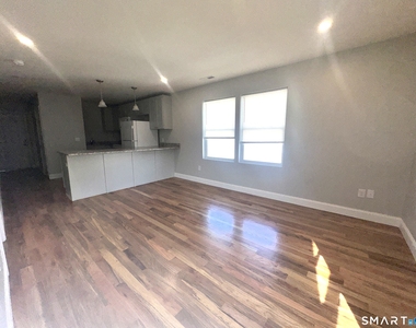 105 Churchill Street - Photo Thumbnail 2