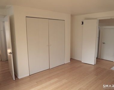 3 Edgewood Circle - Photo Thumbnail 9