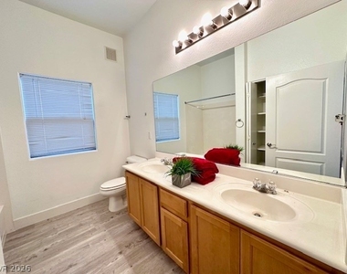 8985 S Durango Drive - Photo Thumbnail 9