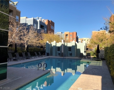 68 E Serene Avenue - Photo Thumbnail 21