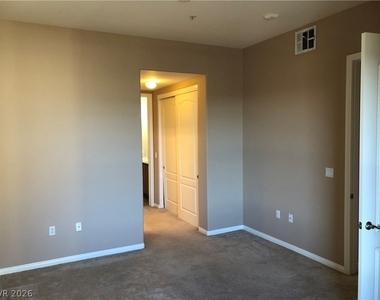 68 E Serene Avenue - Photo Thumbnail 7