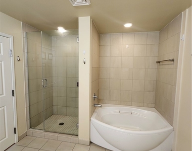 200 W Sahara Avenue - Photo Thumbnail 20