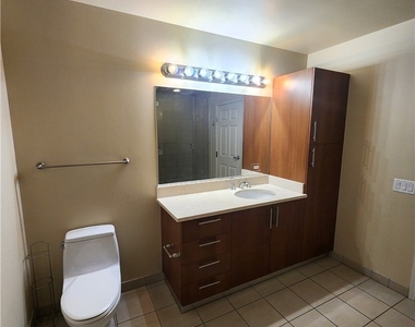 200 W Sahara Avenue - Photo Thumbnail 21