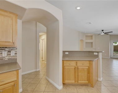 4413 Valley Quail Way - Photo Thumbnail 12