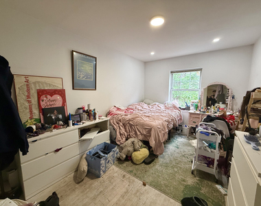 296 Tompkins Place - Photo Thumbnail 4