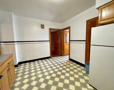 204 N Rogers Ave - Photo Thumbnail 11