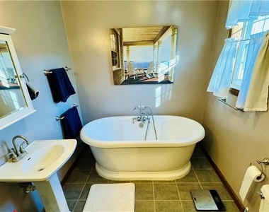 214 S Broad Street - Photo Thumbnail 16