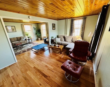 214 S Broad Street - Photo Thumbnail 3