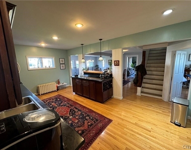 214 S Broad Street - Photo Thumbnail 8